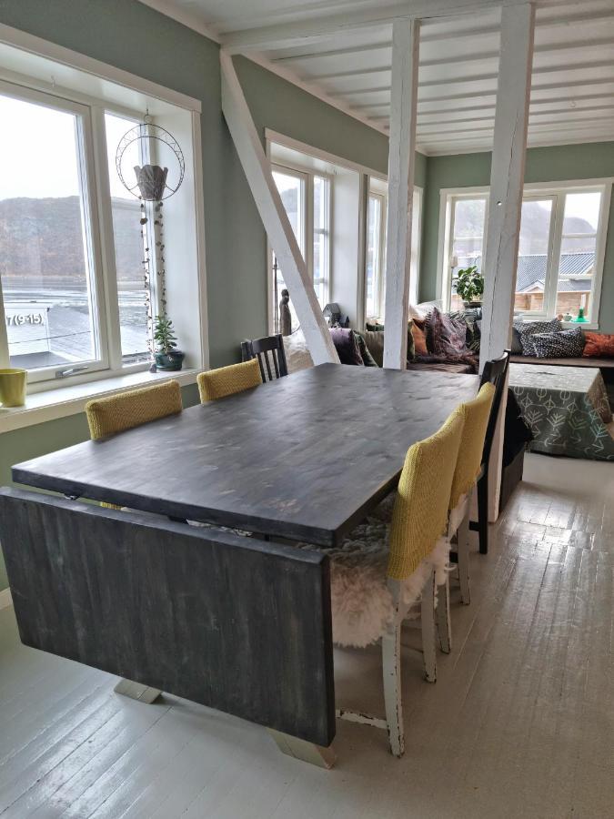 Apartmán Koselig Leilighet Midt I Sentrum Skjervoy Exteriér fotografie